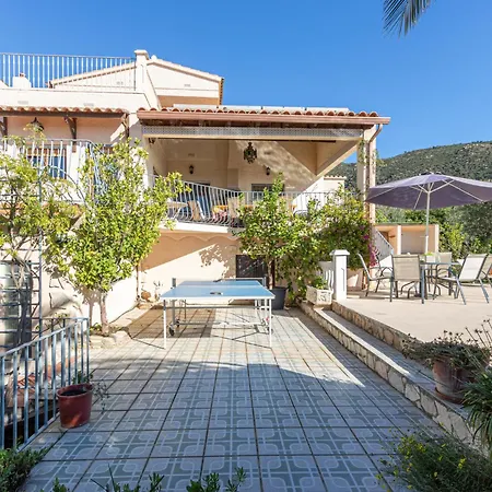 Mestral By Interhome Vil·la Pau
